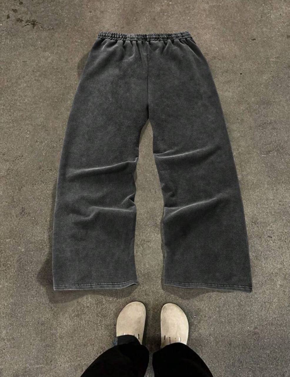 BOTTOM ZIPPER